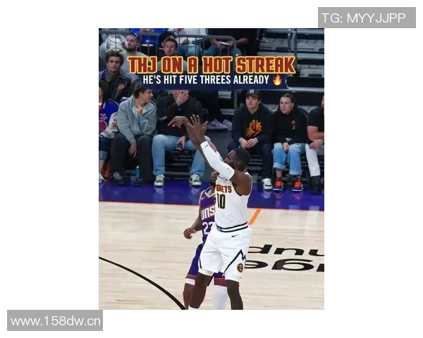 约基奇第三节神勇表现7投全中独得19分三节合计29分7篮板7助攻助球队强势反弹