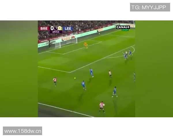 亨德森进球后致敬前队友若塔重现经典庆祝动作引发球迷热议