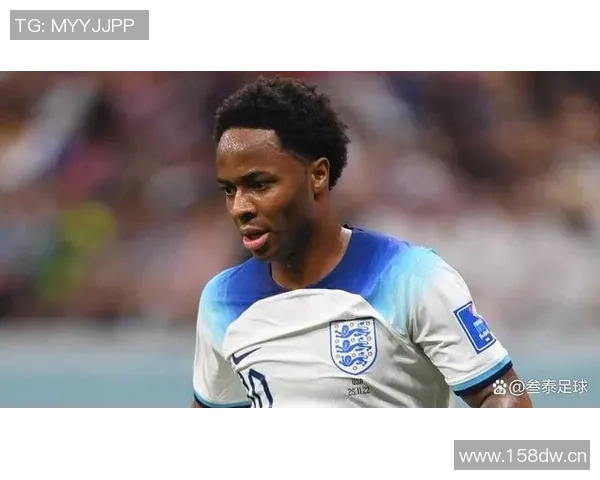 斯特林勇敢对抗蒙面窃贼保护家人安全展现真男人风范